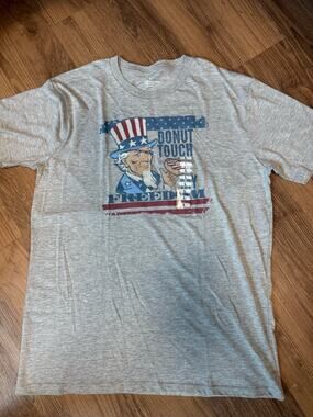 Donut Touch My Freedom Uncle Sam Patriotic Graphic T Shirt Gray Large July 4th